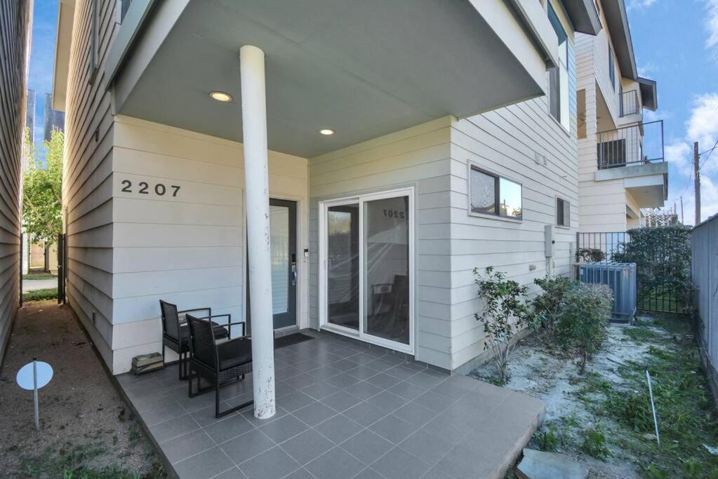 3Br/3.5Ba Three Story East Downtown Townhouse With View Βίλα Χιούστον Εξωτερικό φωτογραφία