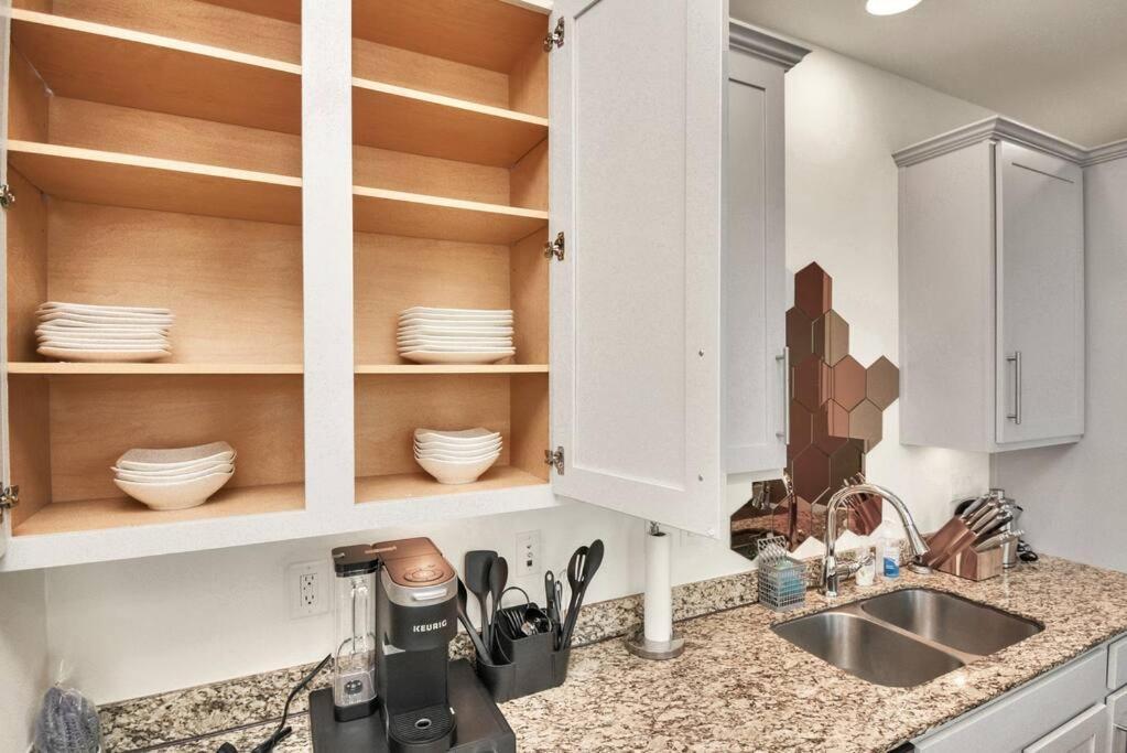 3Br/3.5Ba Three Story East Downtown Townhouse With View Βίλα Χιούστον Εξωτερικό φωτογραφία