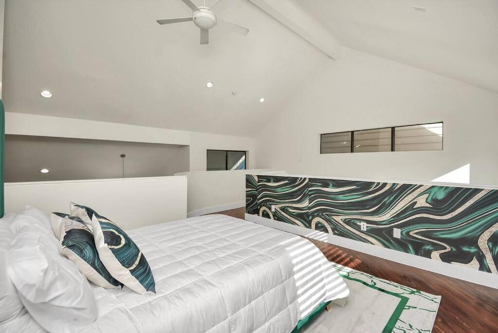 3Br/3.5Ba Three Story East Downtown Townhouse With View Βίλα Χιούστον Εξωτερικό φωτογραφία